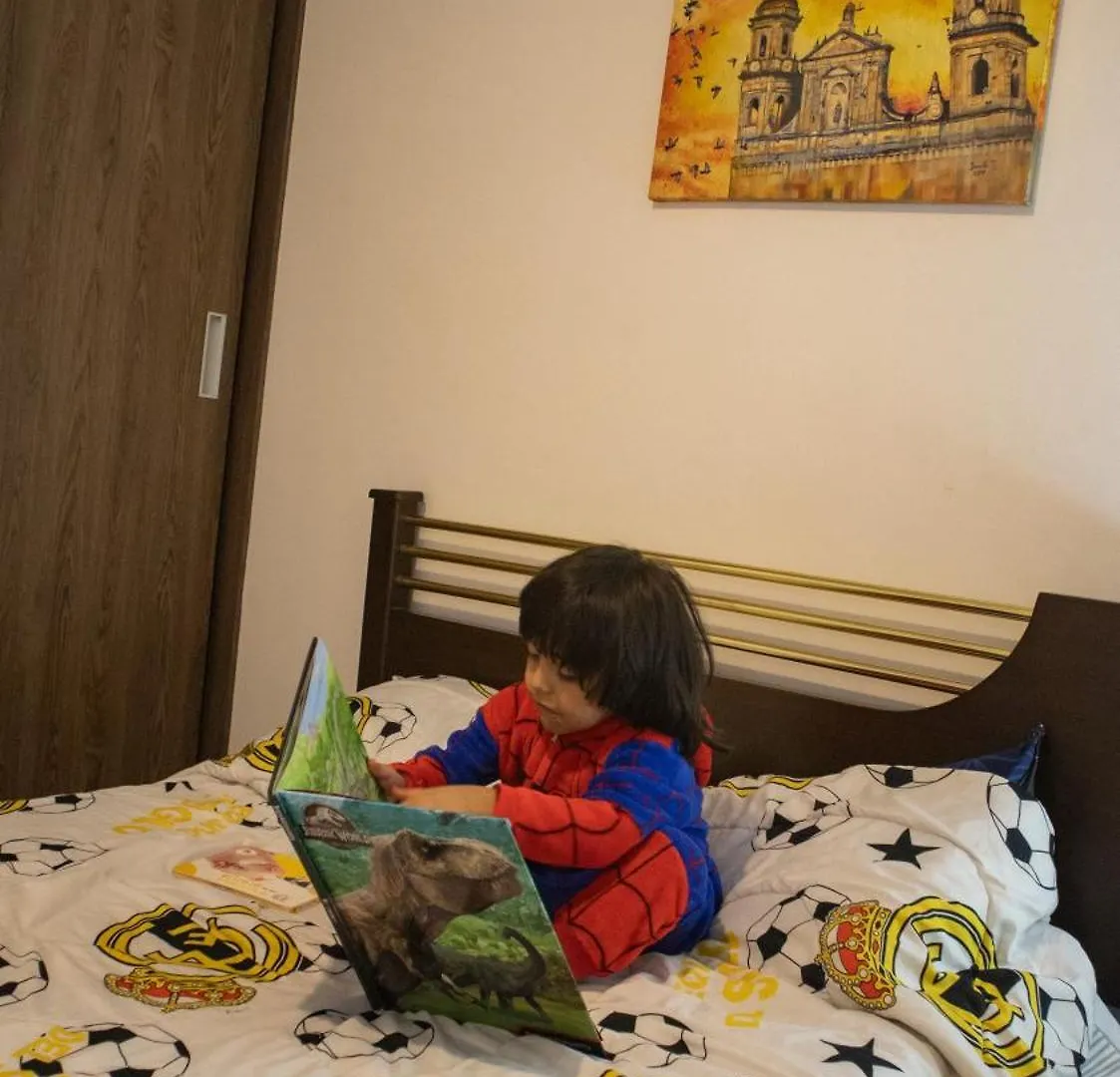Encantador Comodo Y Confortable. 보고타 아파트